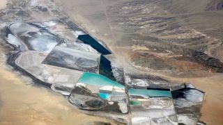 Těžba lithia v americkém státě Nevada. Autor: Doc Searls