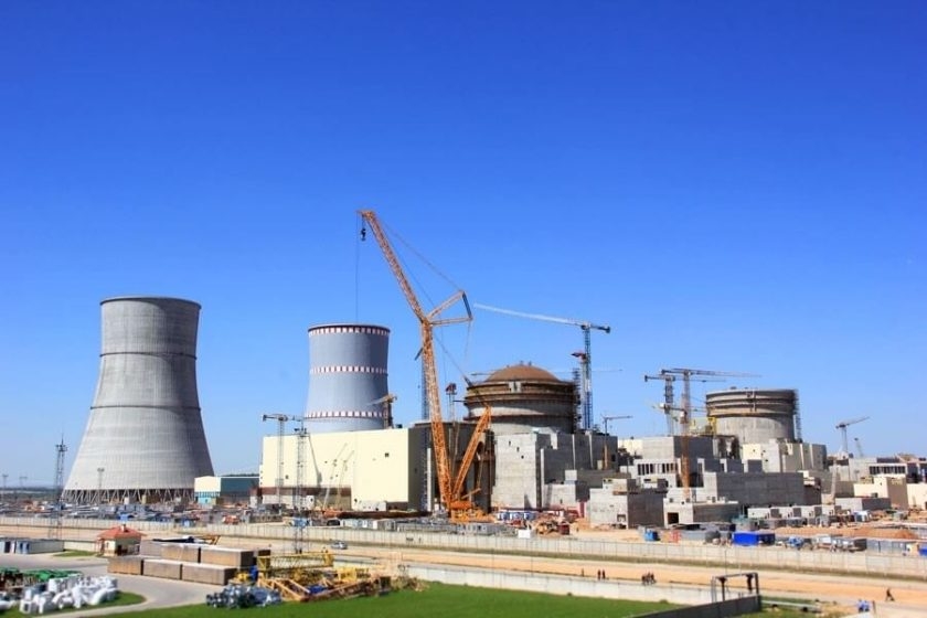 V současné době se úspěšně dokončují dva bloky VVER1200 v běloruské jaderné elektrárně Ostrovec (zdroj stránky Běloruské jaderné elektrárny).