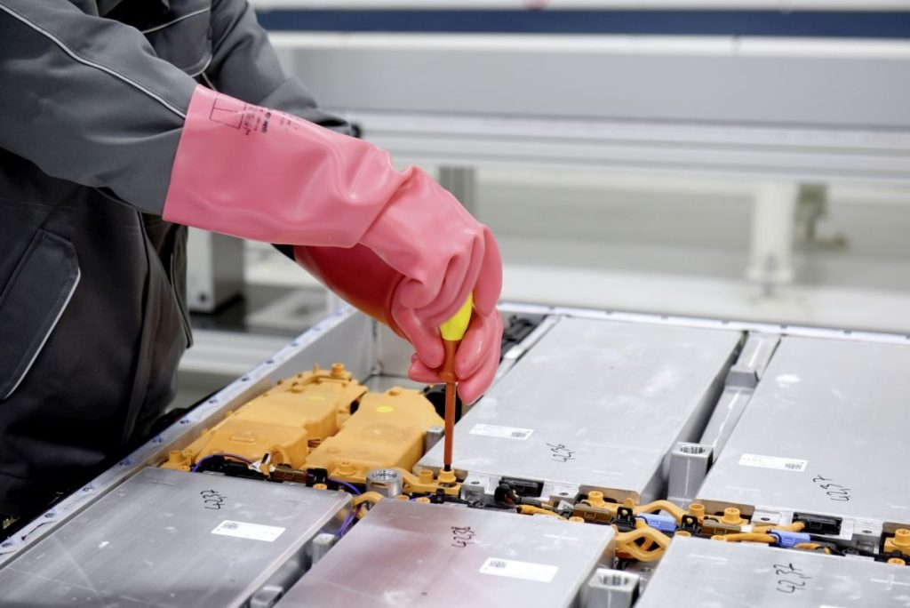 Recyklace li-ion bateriií v dolnosaském Salzgitteru je projektem koncernu Volkswagen. Foto: Volkswagen