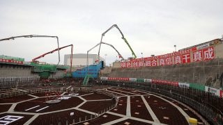 První zalití betonu v čínské JE Haiyang 3,4 (duben 2023). Zdroj: SNERDI