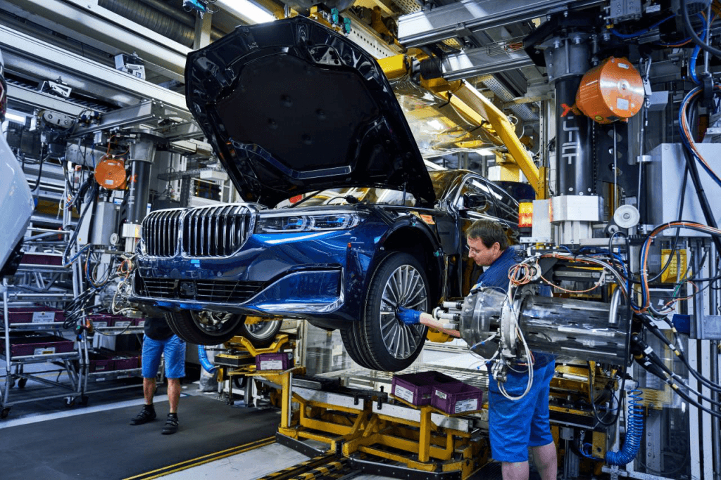 Továrna BMW v Dingolfingu. Zdroj: BMW Group 