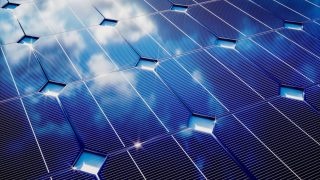 Solární (fotovoltaický) panel Zdroj: iStock