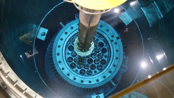Jadernou renesanci může zbrzdit palivo. Západ závodí s ruským monopolem na obohacování uranu