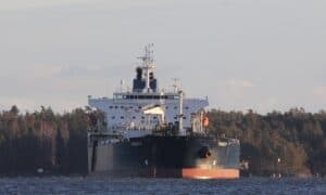 Módí prý Trumpa ujistil, že Indie přestane kupovat ruskou ropu