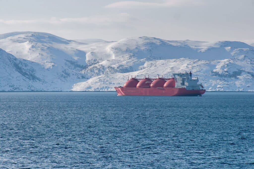 import-lng-do-evropy-loni-klesl-celosvetove-se-vsak-zobchodovalo-rekordni-mnozstvi