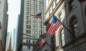 Soud pokáral agenturu EPA za zdržování metanového nařízení z obamovy éry