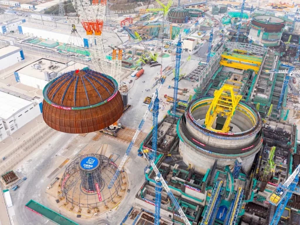 cinske-bloky-cap1000-dostaly-kopuli-kontejnmentu