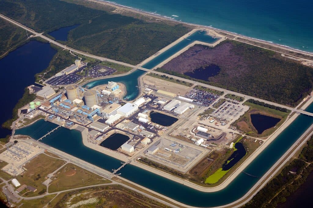 NRC schválil provoz jaderné elektrárny St. Lucie po dobu 80 let