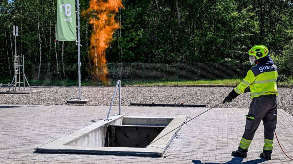 gasnet-otevrel-prvni-plynarensky-polygon-v-ceske-republice-plynari-zde-budou-trenovat-praci-se-zemnim-plynem-i-vodikem