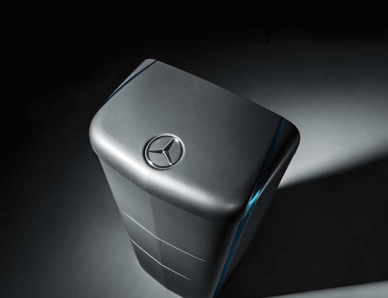 Mercedes začal s dodávkami vlastního bateriového systému