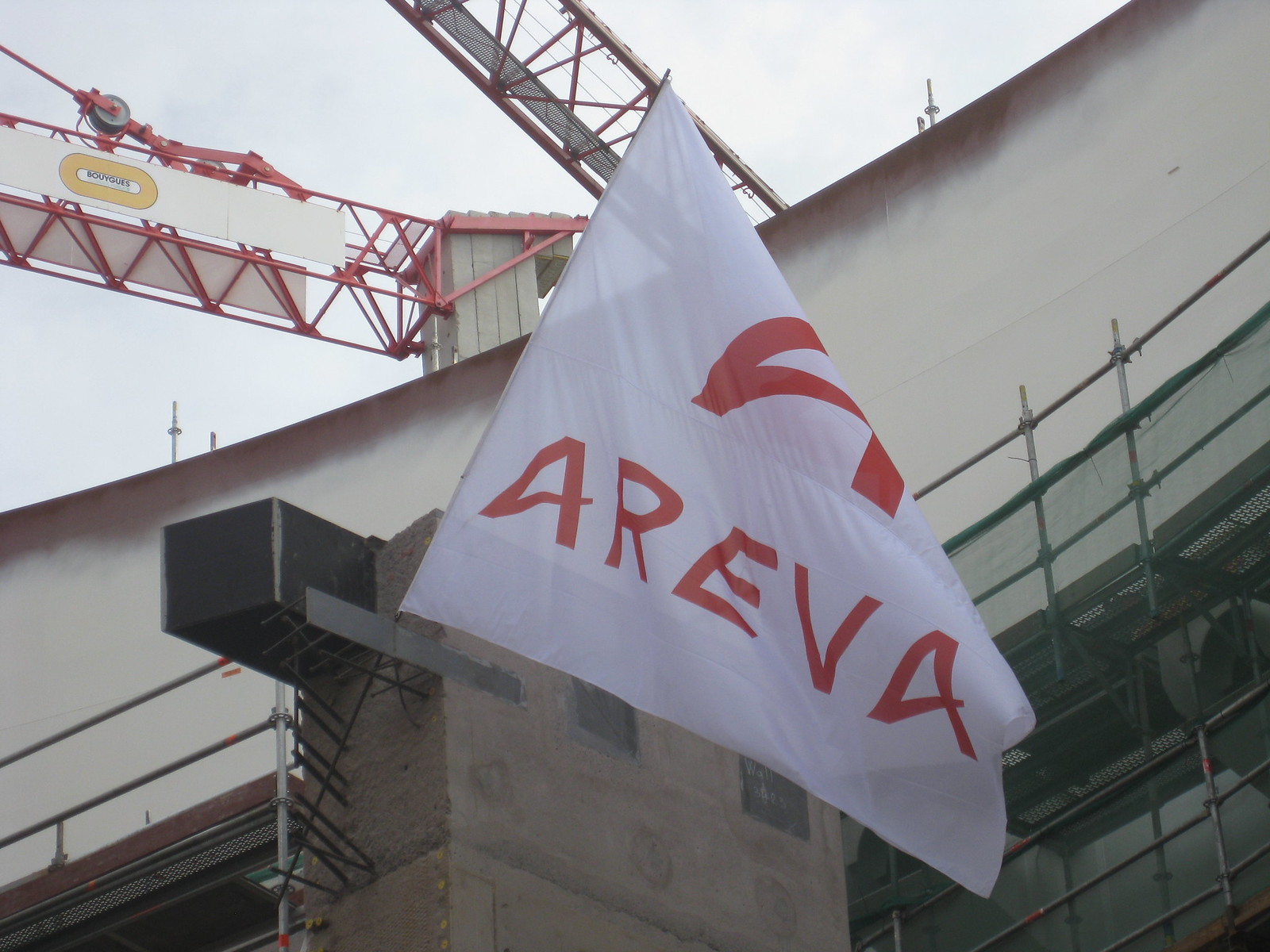 Výstavba jaderné elektrárny Olkiluoto vyústila ve spor mezi Arevou a TVO. Zdroj: Flickr