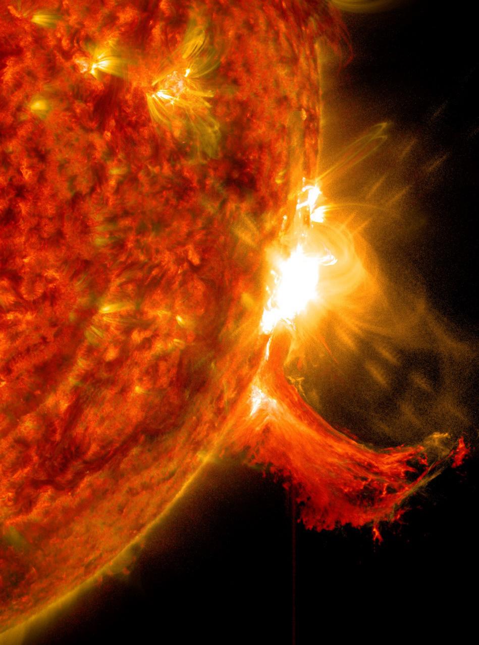 V přírodním termojaderném reaktoru drží plazma pohromadě gravitační síla (zdroj NASA)
