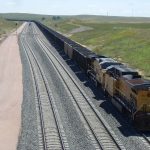 Vlak vezoucí uhlí