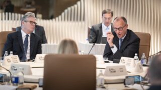 Obr�zek zachycuj�c� n�meck�ho kancl��e Friedricha Merze